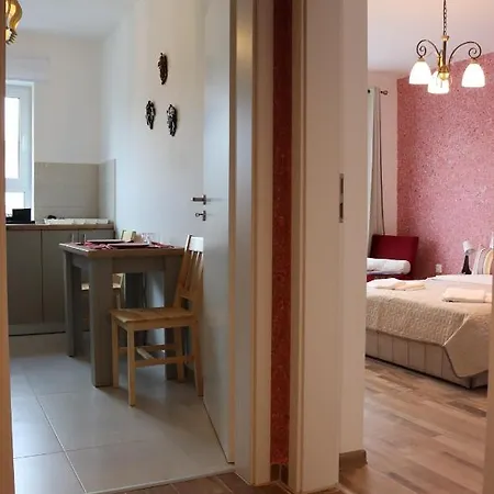Rubin Apartment
